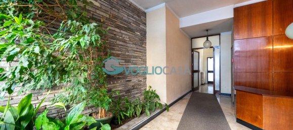 3 bedrooms Apartment in Milan, Italy No. 357921 9