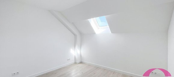 2 bedrooms House in Noisy-sur-Ecole, France No. 175080 7