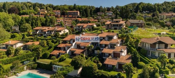 3غرفة شقة في Agra, Italy رقم 83964 2