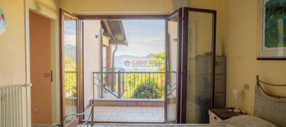 3غرفة شقة في Agra, Italy رقم 83964 18