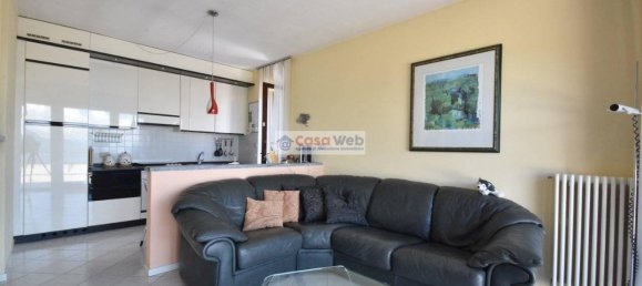 3غرفة شقة في Agra, Italy رقم 83964 10