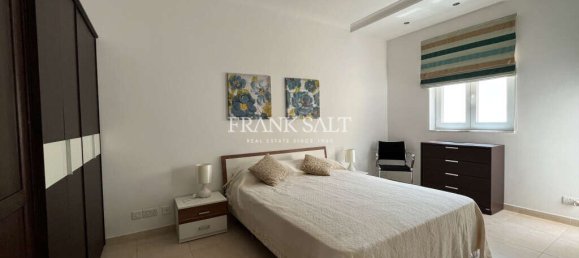 3 bedrooms Apartment in Saint Julian's, Malta No. 6557 4