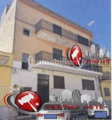 Apartamento de 6 dormitorios en Sava, Italy No. 342370