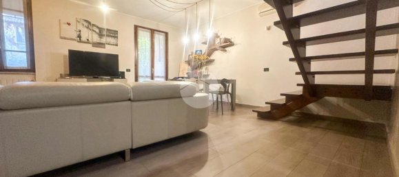 Вилла с 3 спальнями в Манербио, Италия № 305654 3