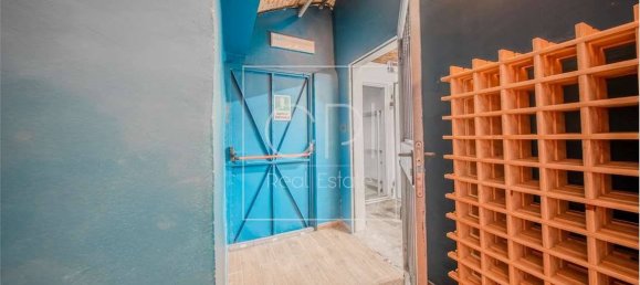 5 rooms Commercial property in Turin, Italy No. 312918 40