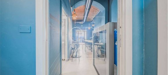 5 rooms Commercial property in Turin, Italy No. 312918 26