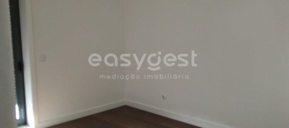 4 Schlafzimmer Wohnung in Porto, Portugal, Nr. 78656 24
