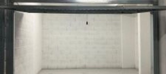  مرآب في Rome, Italy 16متر مربع رقم 177046 19