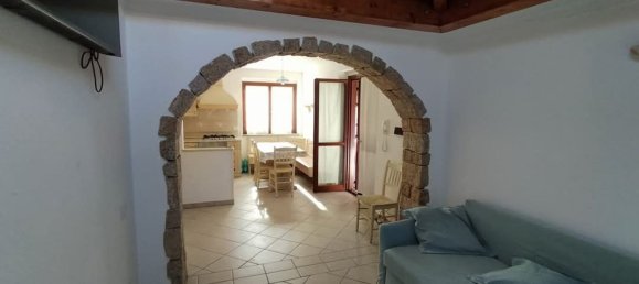 4-salle Appartement à Santa Teresa Gallura, Italy No. 256323 10