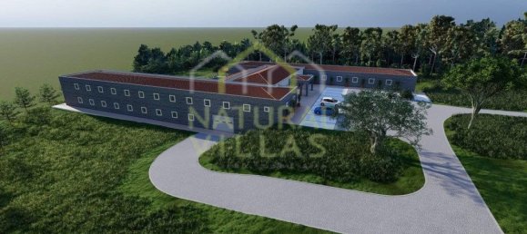 101520m² Land in Albufeira, Portugal No. 10105 4