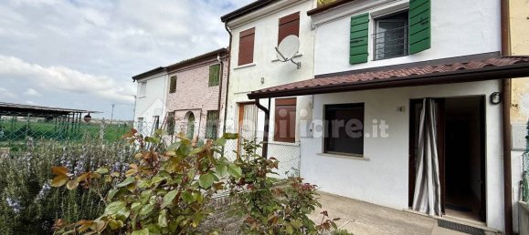2 bedrooms House in Legnago, Italy No. 190197 12