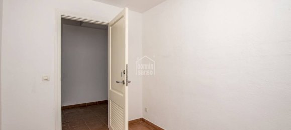 2 Schlafzimmer Wohnung in Mahon, Spain, Nr. 1452 9
