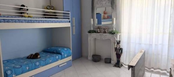 Apartamento de 3 habitaciónes en Torre Annunziata, Italy No. 32486 7