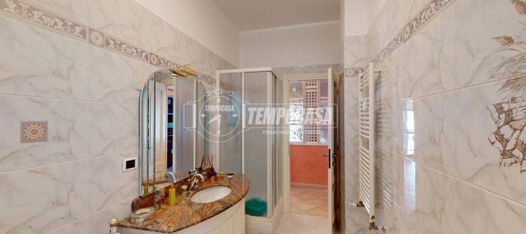Apartamento de 3 dormitorios en Turin, Italy No. 305560 25