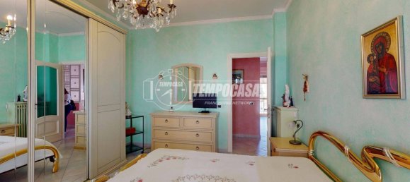 Apartamento de 3 dormitorios en Turin, Italy No. 305560 22