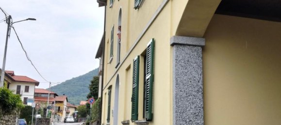 2 rooms Apartment in Orino, Italy No. 283255 10