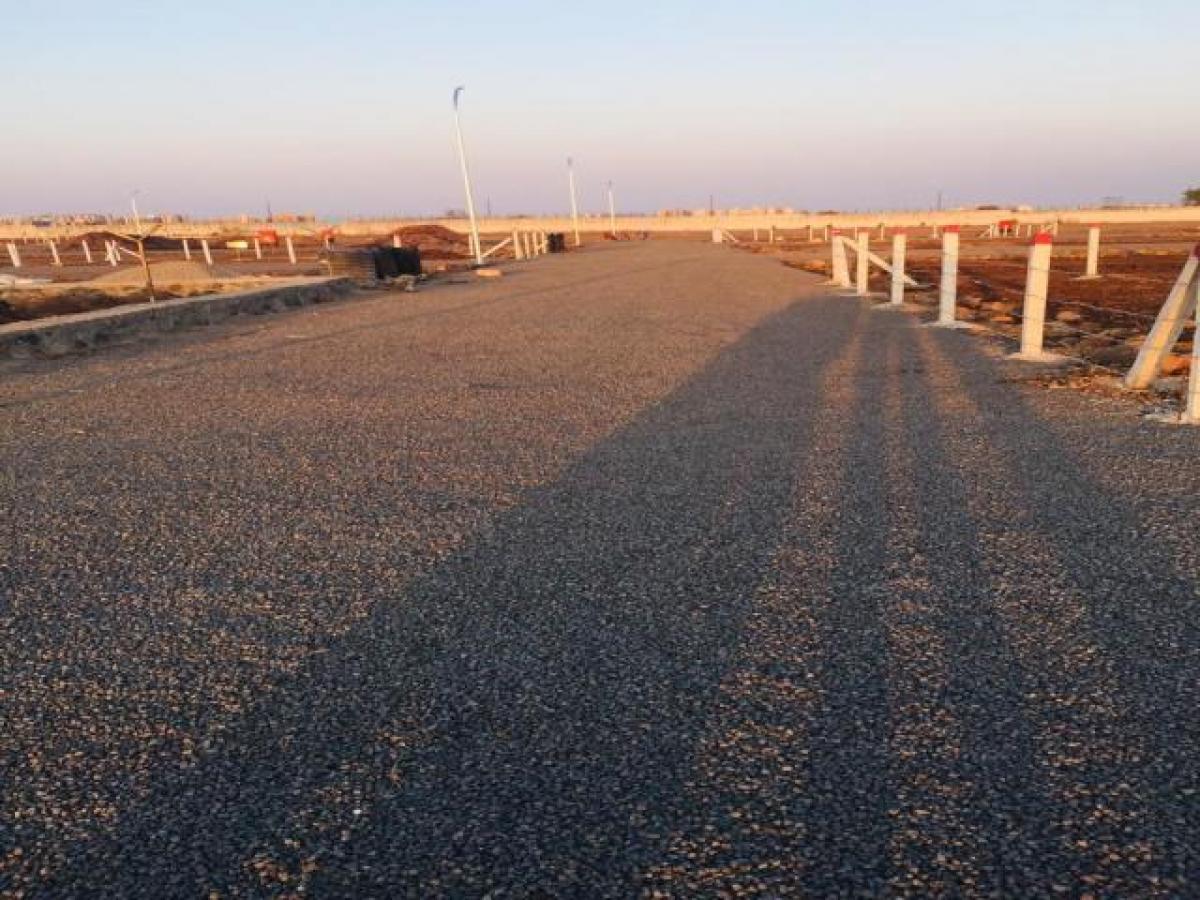  Land in Pune, India No. 37709