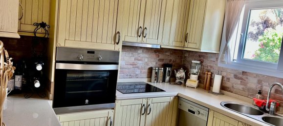 3 غرف نوم تاون هاوس في Estepona, Spain رقم 147393 9