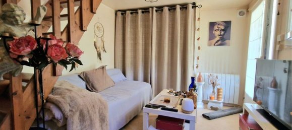 2 bedrooms Apartment in Tours, France No. 67508 3