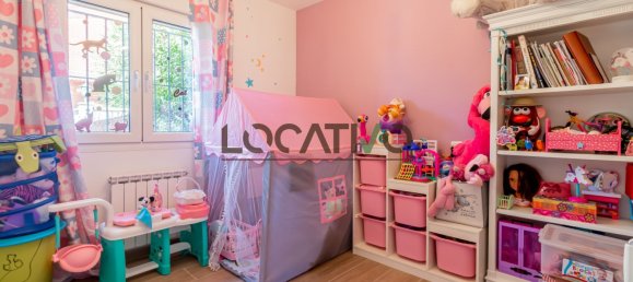 4 غرف نوم منزل في Navas del Rey, Spain رقم 172160 44