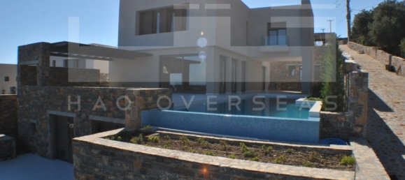 5 bedrooms Villa in Crete, Greece No. 351 17