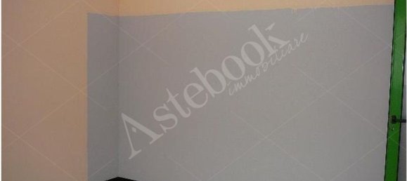 55m² Office in Bergamo, Italy No. 364754 15