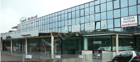55m² Office in Bergamo, Italy No. 364754 7