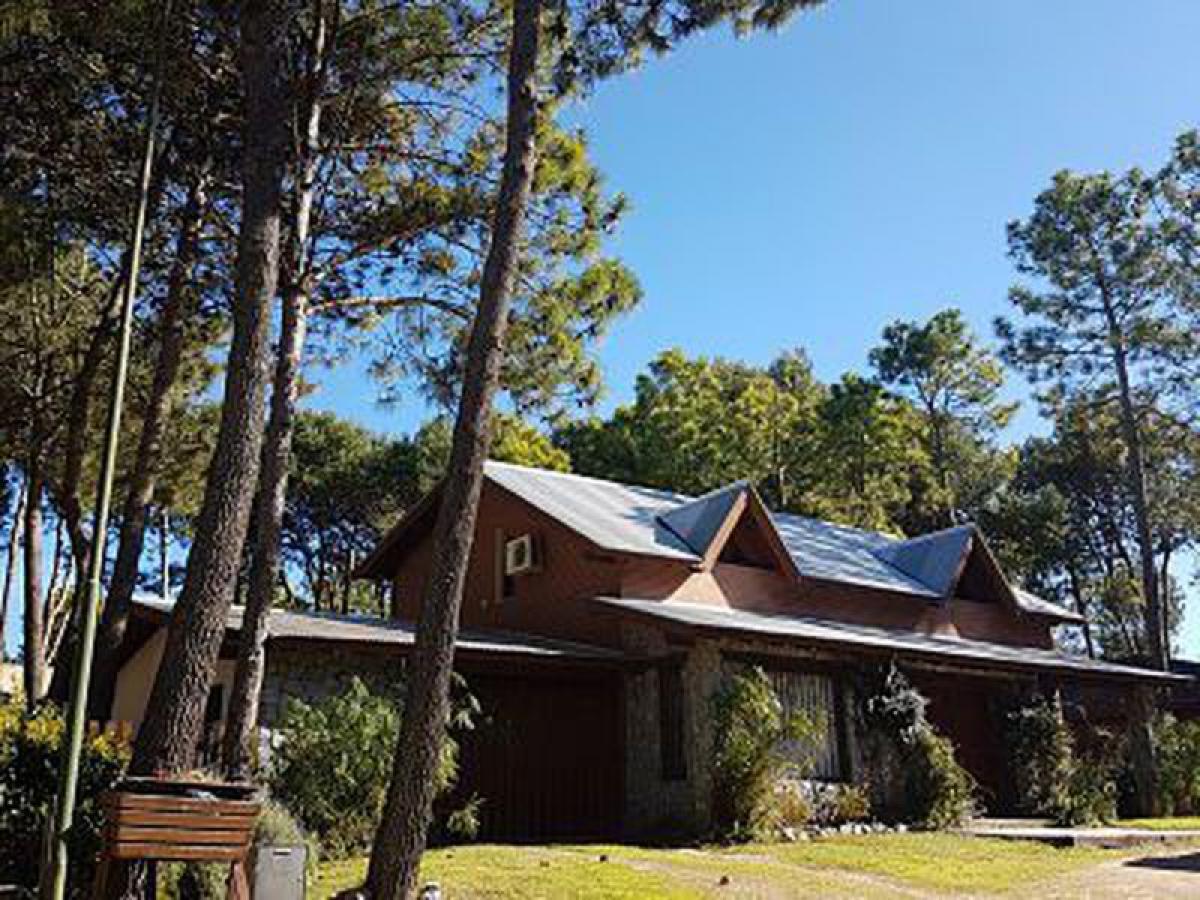 4 Schlafzimmer Haus in Mar del Plata, Argentina, Nr. 94111