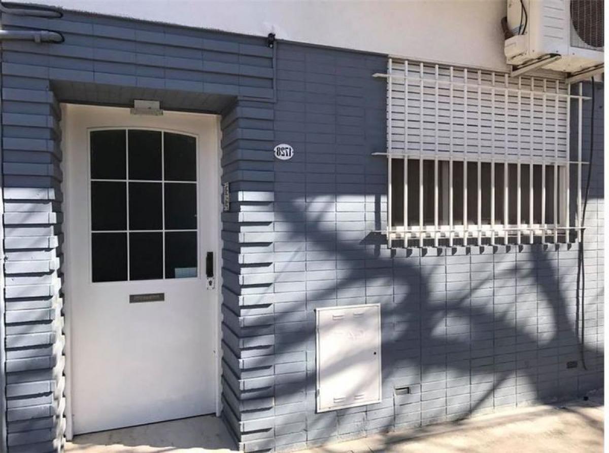 2 bedrooms Apartment in Vicente Lopez, Argentina No. 15904