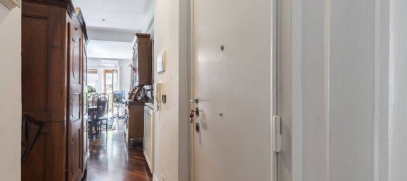 1 bedroom Apartment in Rome, Italy No. 324172 4