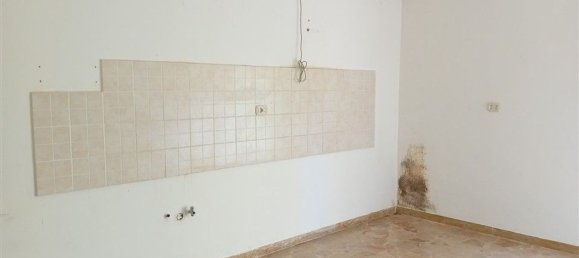 3 Schlafzimmer Wohnung in Sassari, Italy, Nr. 344937 2