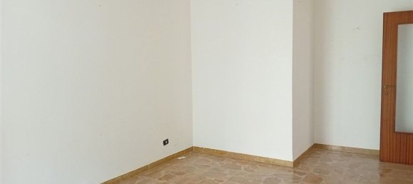 3 Schlafzimmer Wohnung in Sassari, Italy, Nr. 344937 4