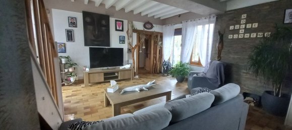 4 Schlafzimmer Haus in Mignerette, France, Nr. 86028 8