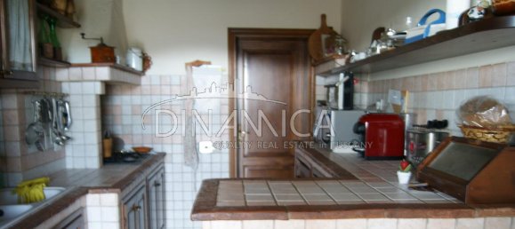 8 rooms House in San Miniato, Italy No. 237682 7