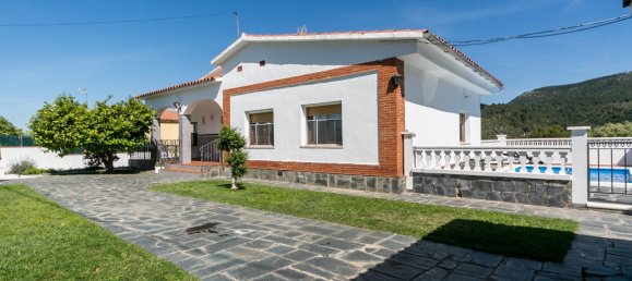 3 bedrooms House in Olesa de Montserrat, Spain No. 160405 24