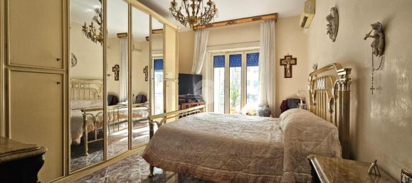 4 rooms Apartment in Casoria, Italy No. 38959 2