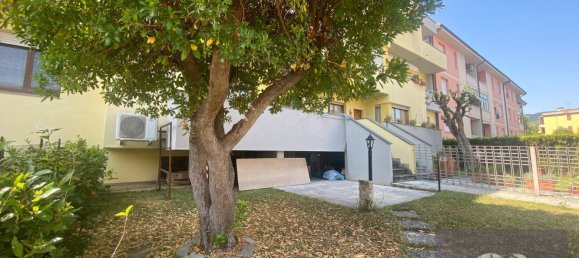 8 bedrooms Duplex in Vinci, Italy No. 353123 25