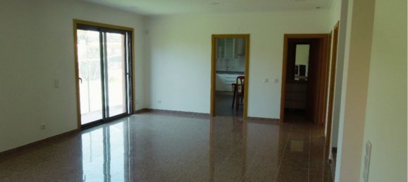 11 bedrooms House in Corroios, Portugal No. 110280 13