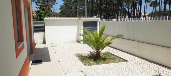 11 bedrooms House in Corroios, Portugal No. 110280 38