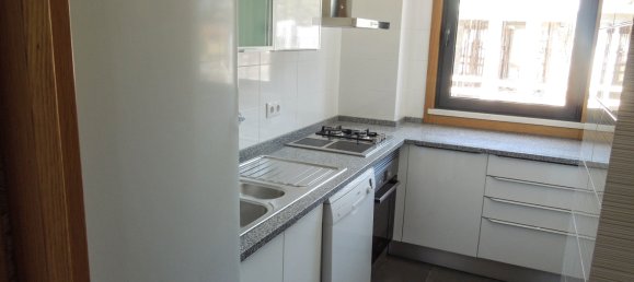 11 bedrooms House in Corroios, Portugal No. 110280 2