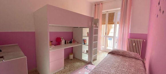 3 rooms Apartment in Bra, Italy No. 76031 20