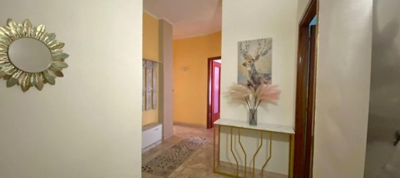 3 rooms Apartment in Bra, Italy No. 76031 2