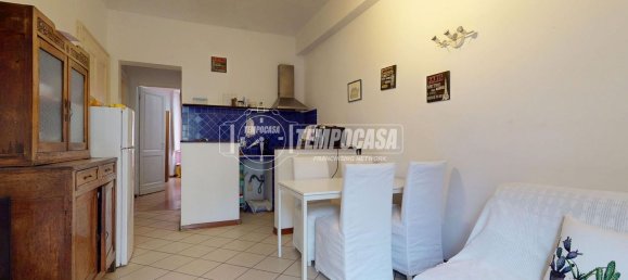 5 rooms Apartment in Turin, Italy No. 53288 5