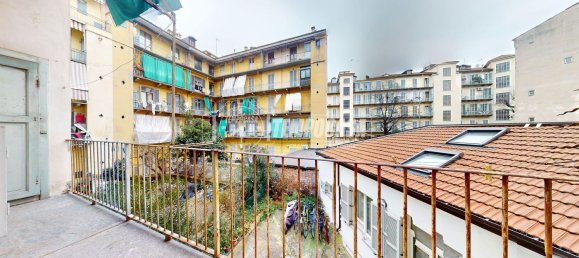 5 rooms Apartment in Turin, Italy No. 53288 30