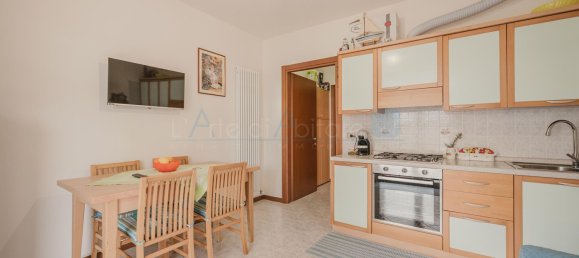 2-salle Appartement à Caorle, Italy No. 119377 6