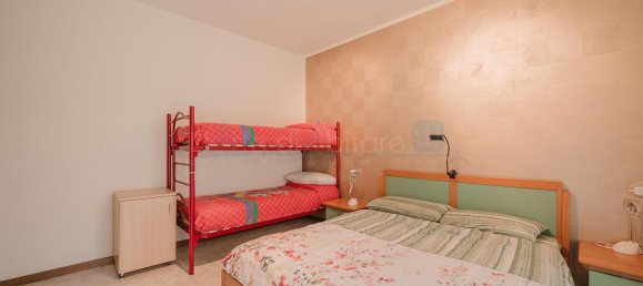 2-salle Appartement à Caorle, Italy No. 119377 12