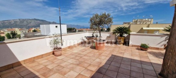 3 Schlafzimmer Penthouse in Alcamo, Italy, Nr. 261795 16