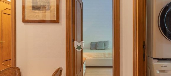 5 bedrooms Apartment in Rome, Italy No. 320924 40