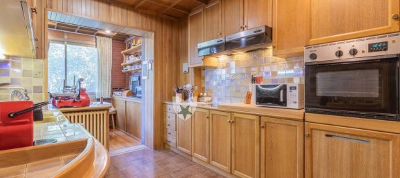 5 bedrooms Apartment in Rome, Italy No. 320924 12