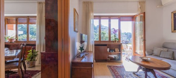 5 bedrooms Apartment in Rome, Italy No. 320924 4